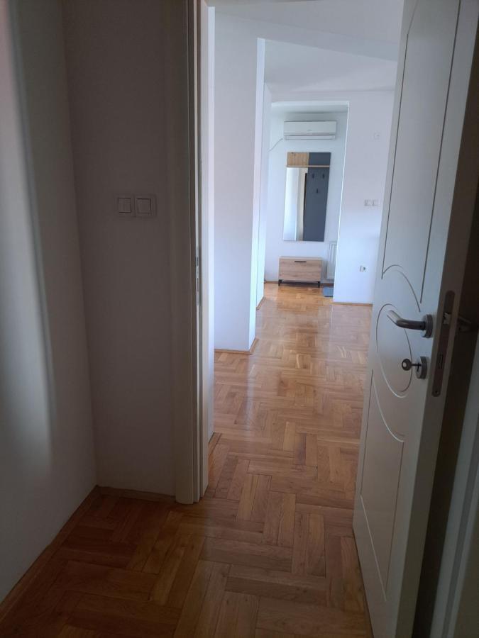 Apartman Zvezdica -Smederevo, Netflix Ngoại thất bức ảnh